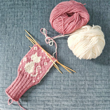 Last inn bildet i Galleri-visningsprogrammet, Katt i snøen