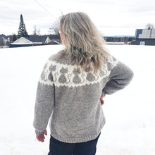 Load image into Gallery viewer, Cat Lady Sweater - English