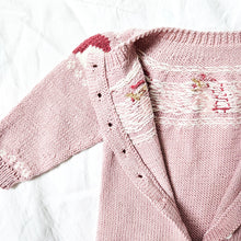 Last inn bildet i Galleri-visningsprogrammet, Enhjørningdressen