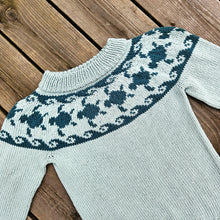 Last inn bildet i Galleri-visningsprogrammet, Skilpaddegenser