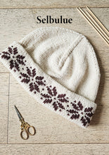 Load image into Gallery viewer, Children's Christmas Knits - English