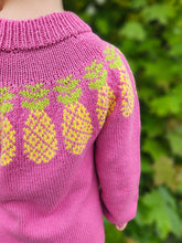 Load image into Gallery viewer, Pineapple Party ananasgenser - norsk