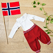 Last inn bildet i Galleri-visningsprogrammet, Selbubukse