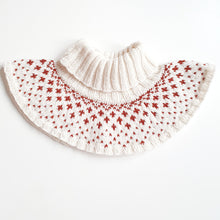 Last inn bildet i Galleri-visningsprogrammet, The Mita Cowl - English