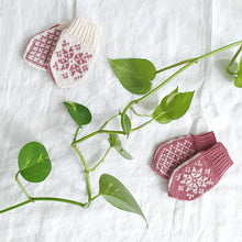 Last inn bildet i Galleri-visningsprogrammet, Barfrost - English
